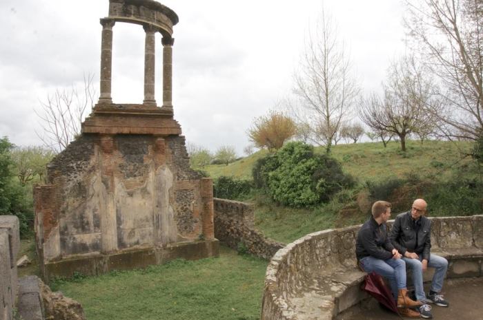 1891498_832101163492513_4680378700532006216_o